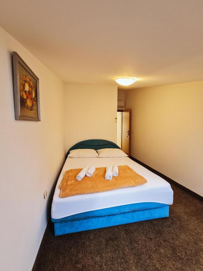 Guest House Davorka Neum Exterior photo