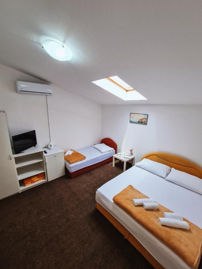 Guest House Davorka Neum Exterior photo